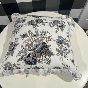 Floral Decorative Pillow - White and Gray